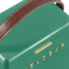 DB_PG_04_-_Personalisation_1600x2000_WEB-2-1.webp Cooler Box Set & Field Bottle / Parisian Green